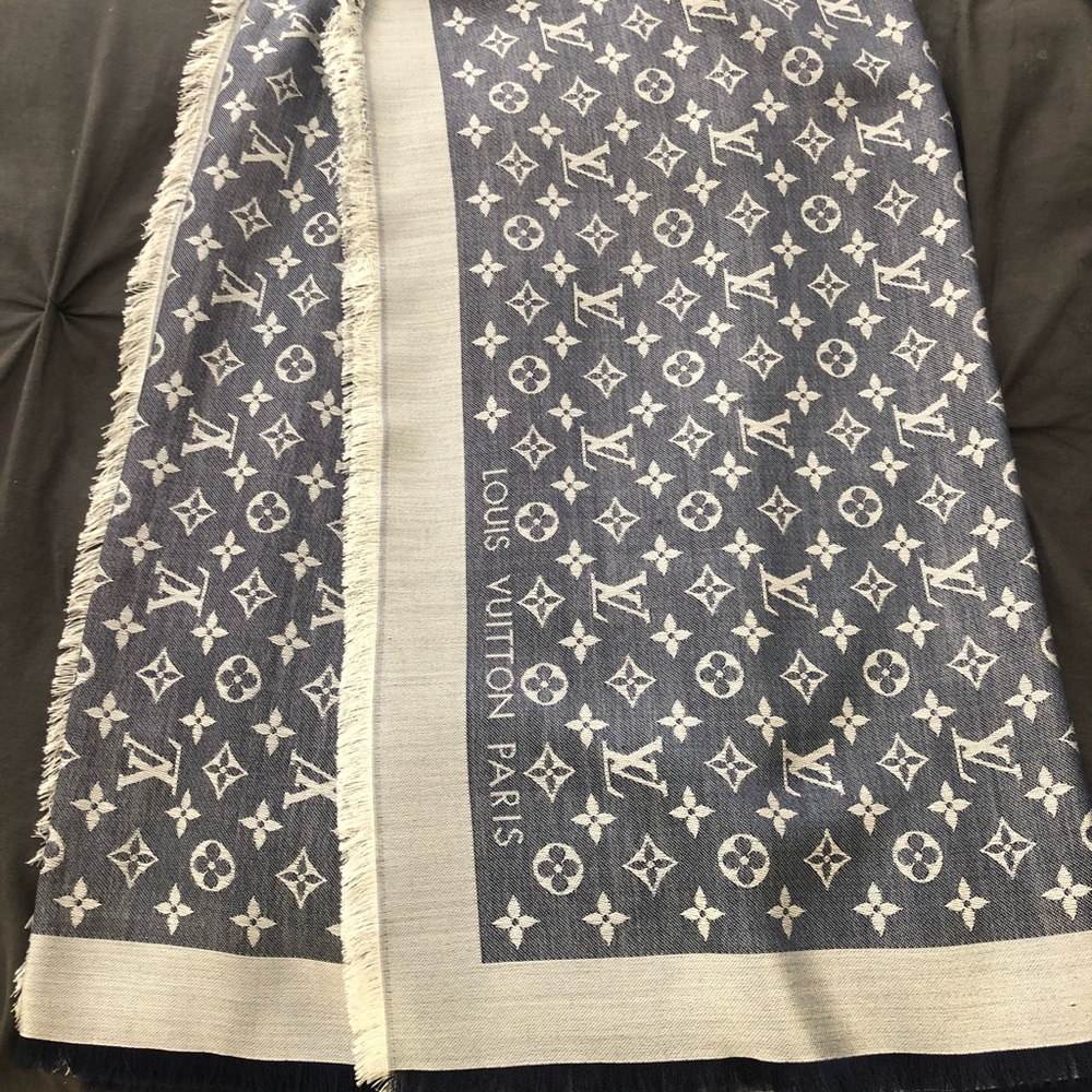 Louis Vuitton denim blue shawl
